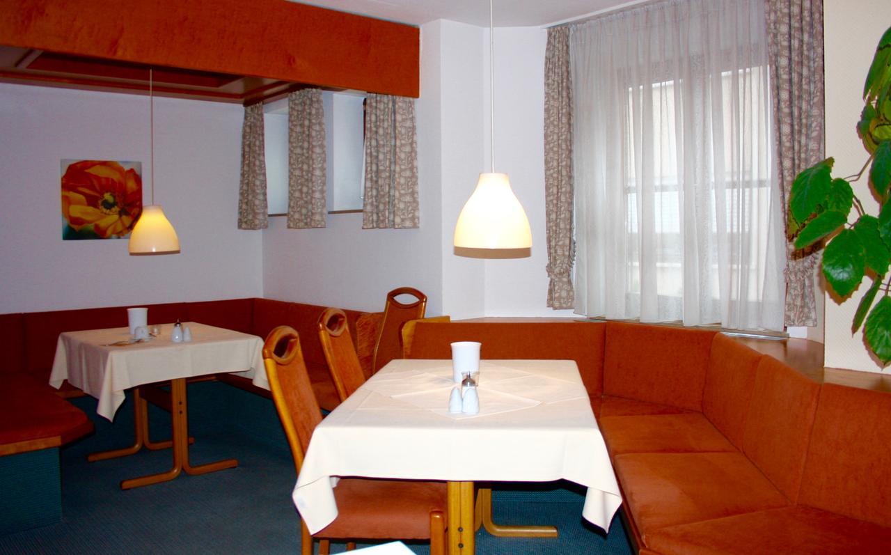 Hotel Blume Post Albstadt Buitenkant foto